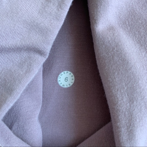 *SOLD* LULULEMON Coast Hoodie Smoky Blush Size 6 Sweater - Picture 8 of 12